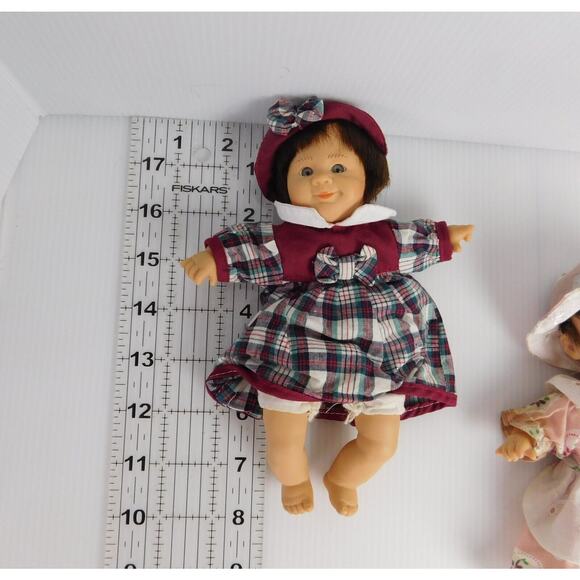 Vintage GiGo Toys Dolls PE Pellets Pink White Red White Plaid Dress Brown Hair - Picture 14 of 14